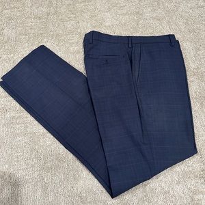 Men’s navy slim fit suit/dress pants - banana republic